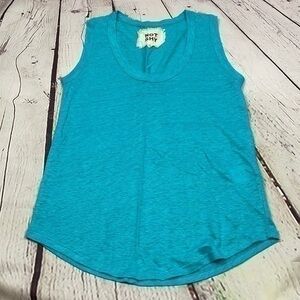 UEC Not Shy turquoise linen tank top small